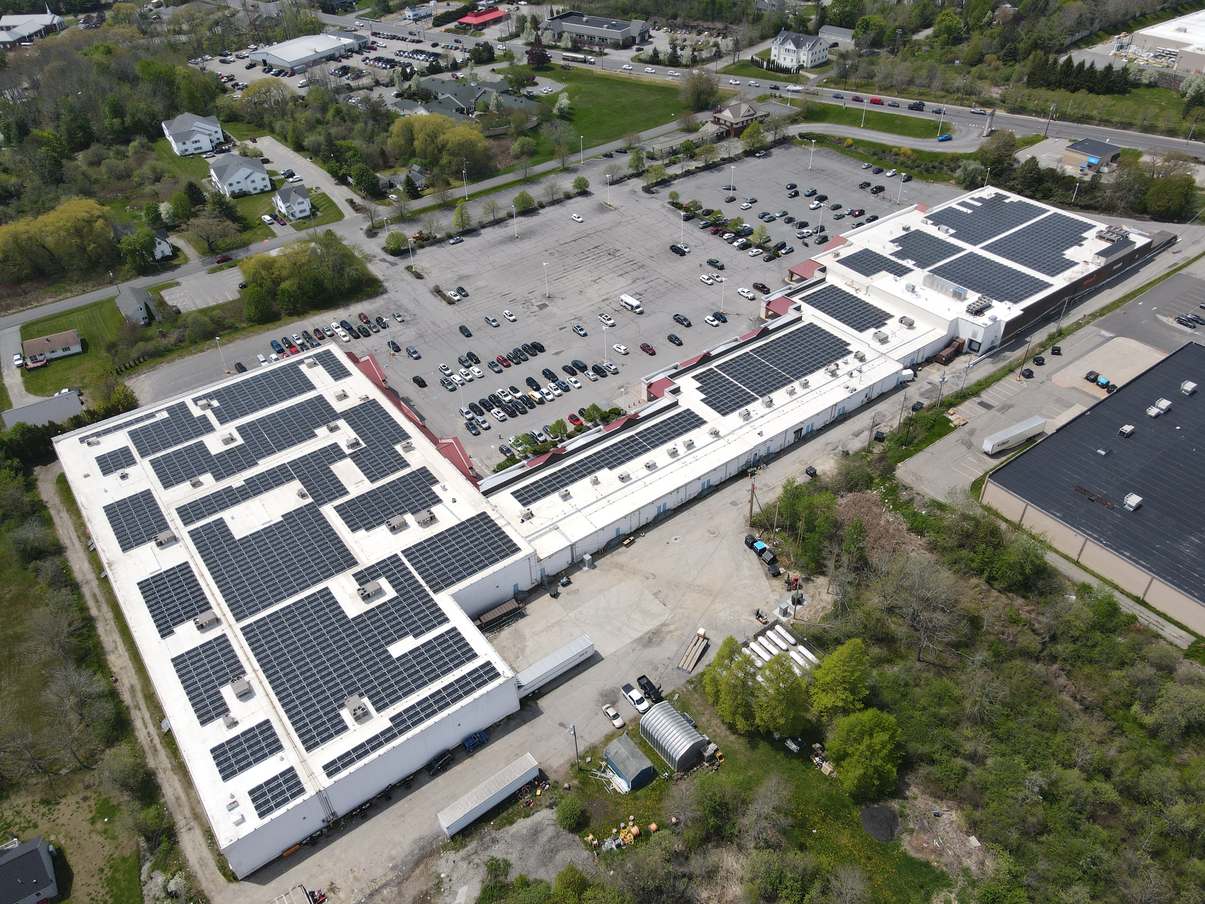 Retail Center Rooftop Solar — Rockland, Maine